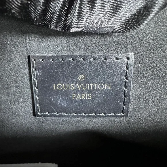 Louis Vuitton Reverse Monogram Pochette Metis - Picture 12 of 12